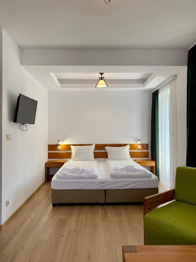 Edelweiss Central Hotel บันสโก ภายนอก รูปภาพ